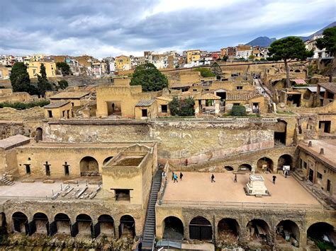 hermes ercolano|Parco Archelogico di Ercolano.